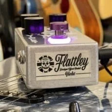 Violet (Tremolo) | Flattley Boutique Effects Pedal